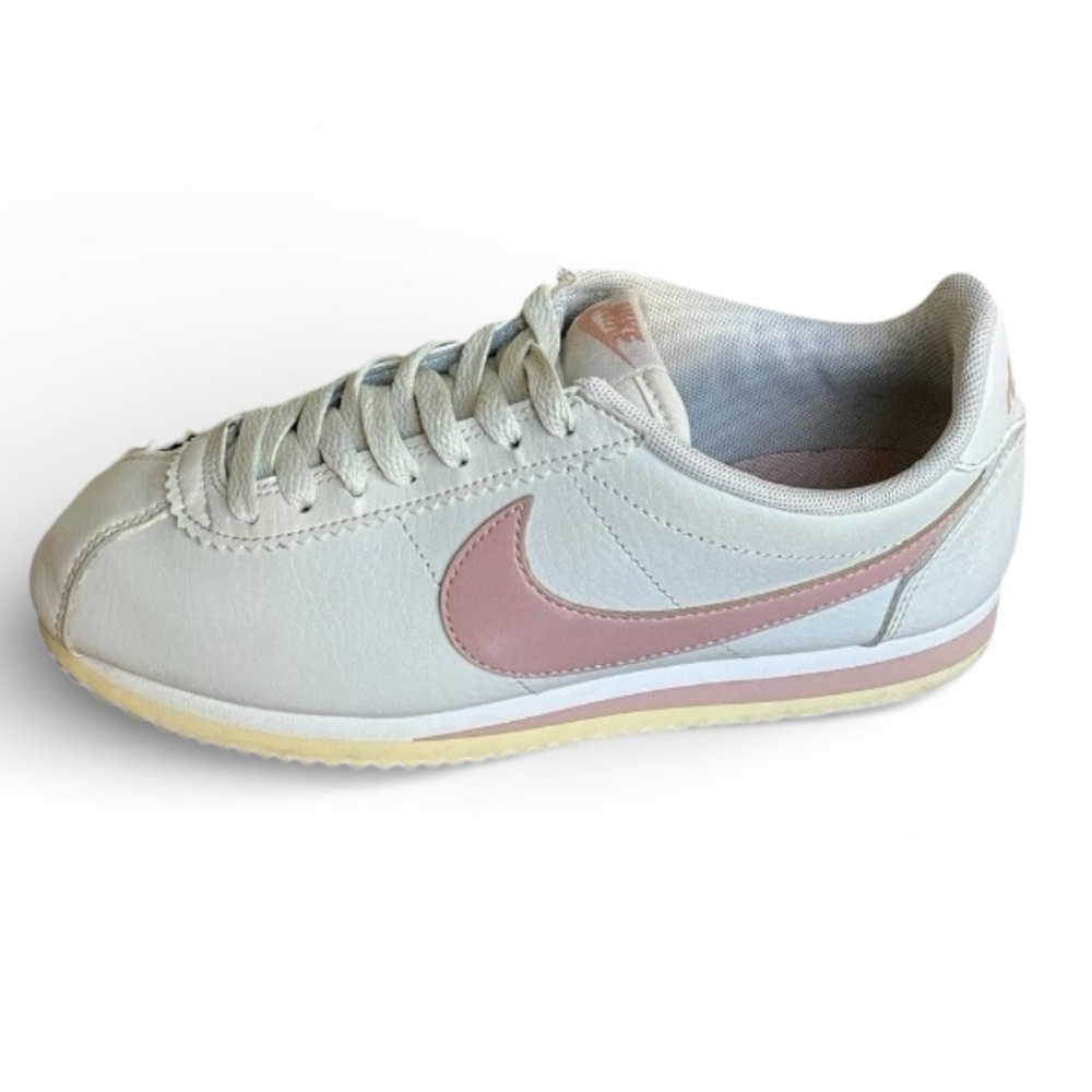 Nike Women’s Lace Up Side Logo Leather Cortez Sneakers Off White Pink Leather 7